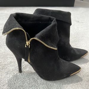 JustFab Women’s Size 10 Black Velvet Booties w/ Gold Accents